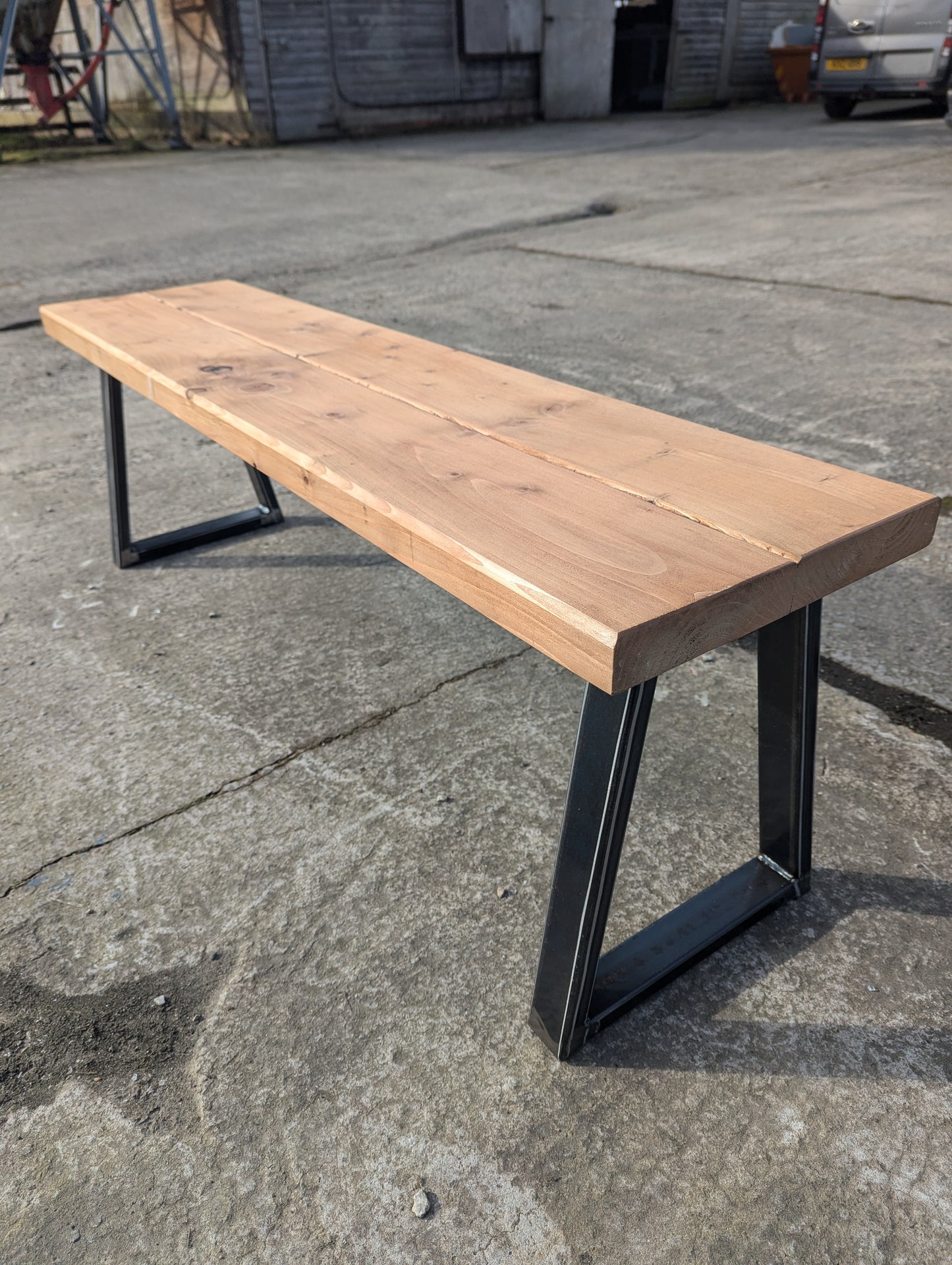 Dining Table | Trapeze Legs