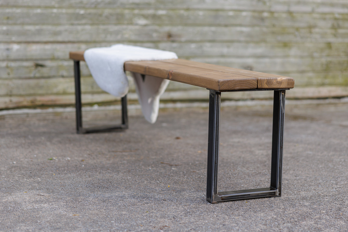 Outdoor Bench | U Style Legs